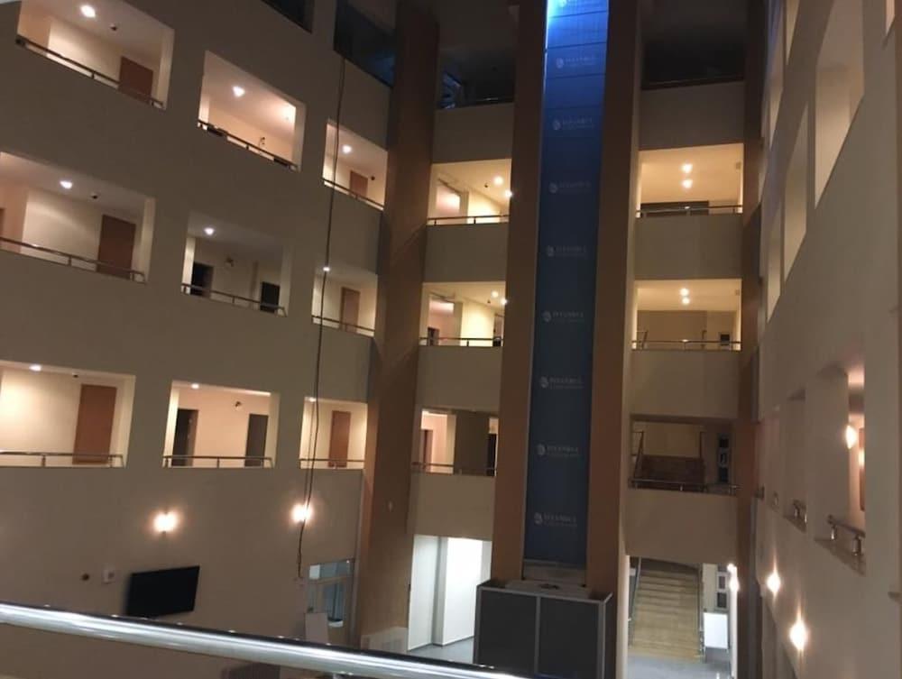 Selahaddin Eyyubi Uygulama Oteli Istanbul Exterior photo